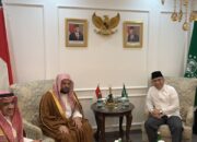 Imam Masjid Nabawi Kunjungi Kantor PBNU, Disambut Gus Yahya