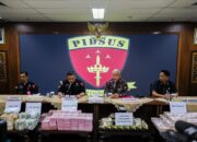 Kejagung Sita Uang Rp920 Miliar dan 51 Kg Emas Batangan dari Mantan Pejabat MA