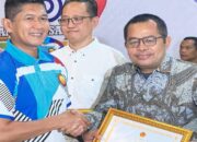 HUT ke-18, Pusinfolahta TNI Beri Penghargaan kepada Infokom Elektrindo