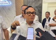 Sritex Resmi Pailit, Wamenaker Menduga Ada Tangan Setan Bermain