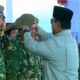 Momen Prabowo Curi Perhatian Rapikan Baret Cak Imin dan Ketua DPD saat Upacara Kehormatan Militer